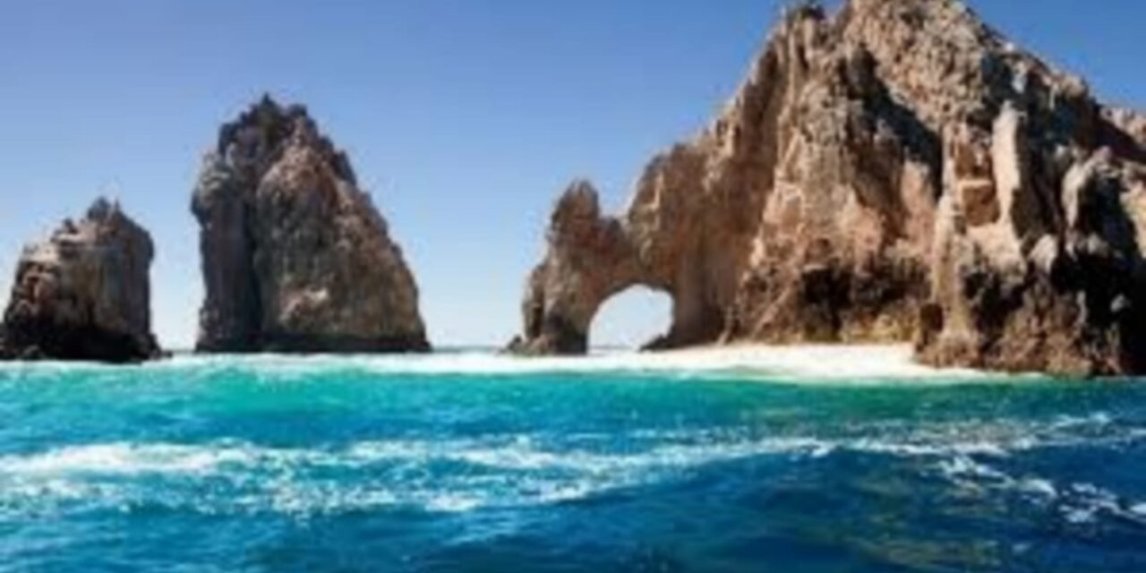 DESCUBRA LA BELLEZA NATURAL Y LA DIVERSIÓN QUE OFRECE AL TURISMO LOS CABOS EN MÉXICO